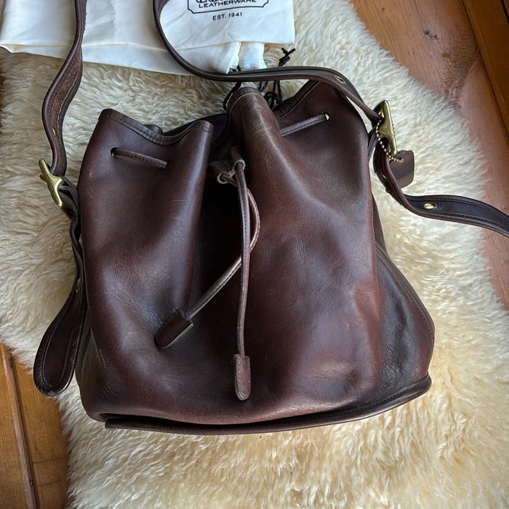 Vintage Coach Legacy Drawstring Bucket Crossbody - Picture 2 of 15